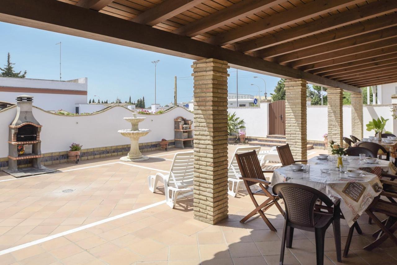Villa Fuentes Solo Familias كونيل ذي لا فرونتيرا المظهر الخارجي الصورة